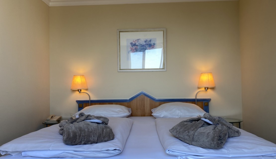 Suite2