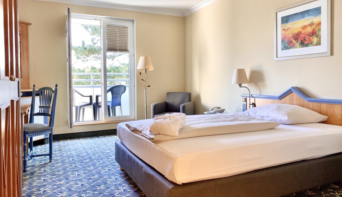 comfort-class-queen-size-meerseite-balkon